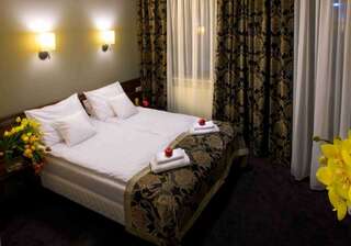 Отель Hotel Spa Rusałka Окунинка Двухместный номер с 1 кроватью или 2 отдельными кроватями-7